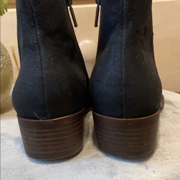 NEW Lucky Brand “Balexa” Leather Boots. Never worn! - Picture 8 of 12